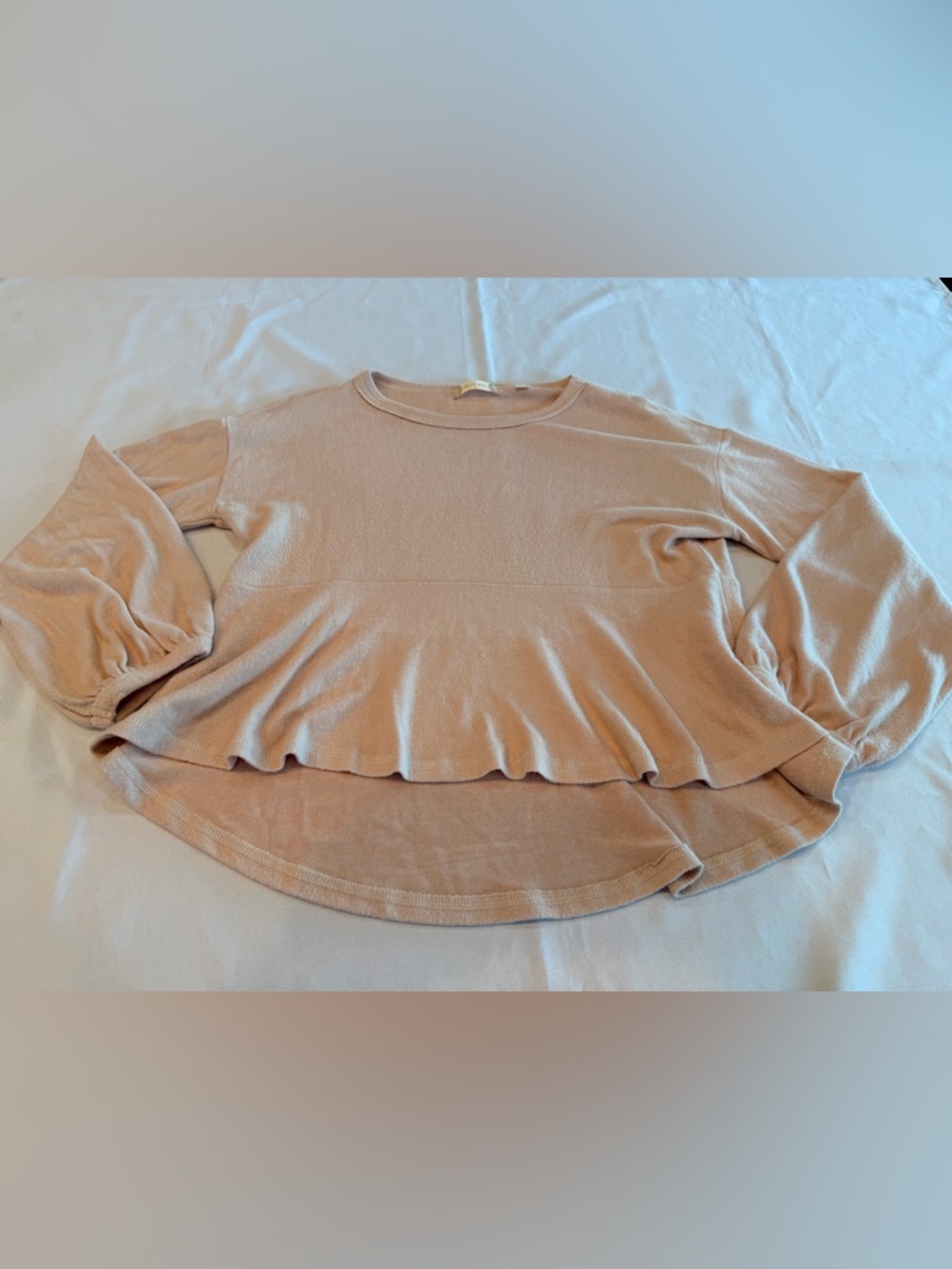 Altar'd State Long Sleeve Peplum Top with Elastic Wrists Size Medium